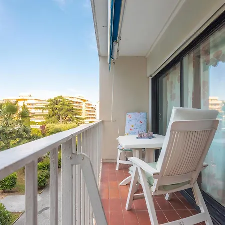 Le Nid Des Familles Apartamento Fréjus