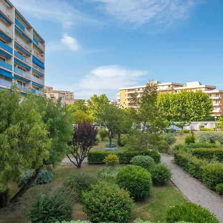 Apartamento Le Nid Des Familles Fréjus